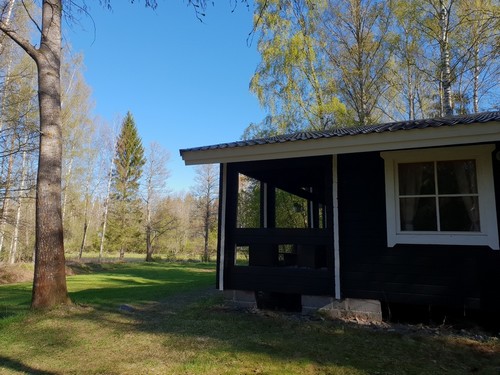 Viihtyisällä ja rauhallisella paikalla