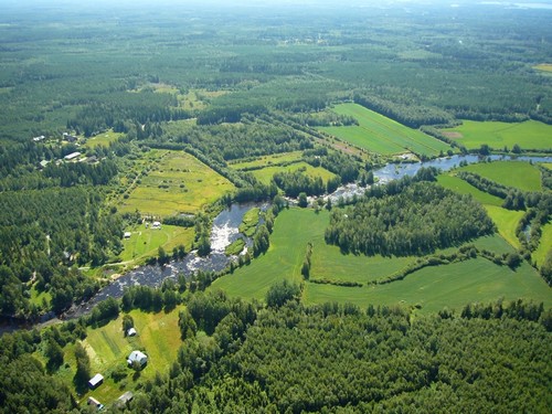 Ilmakuvaa merikarvianjoelta